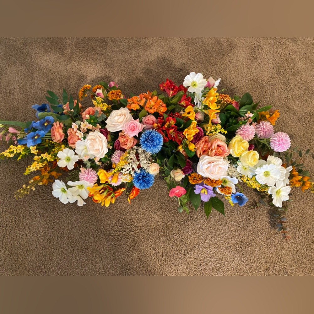 Flower swag/ wreath